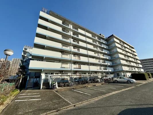 New Chihaya Danchi Building 400