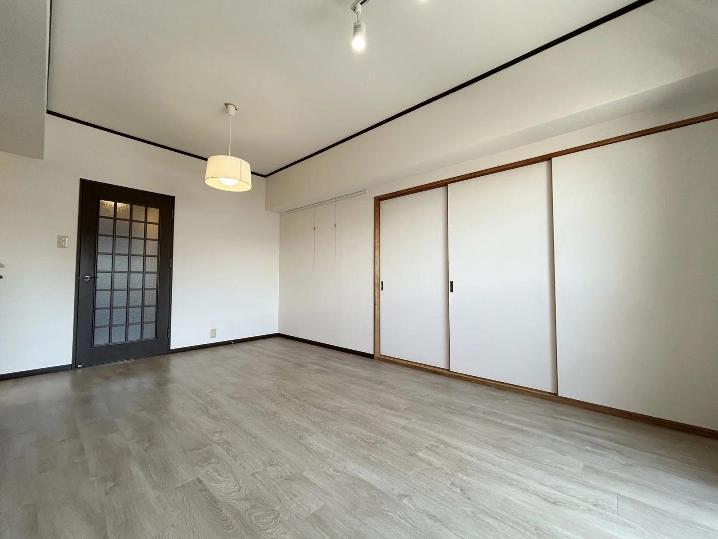 Romanesque 藤崎南