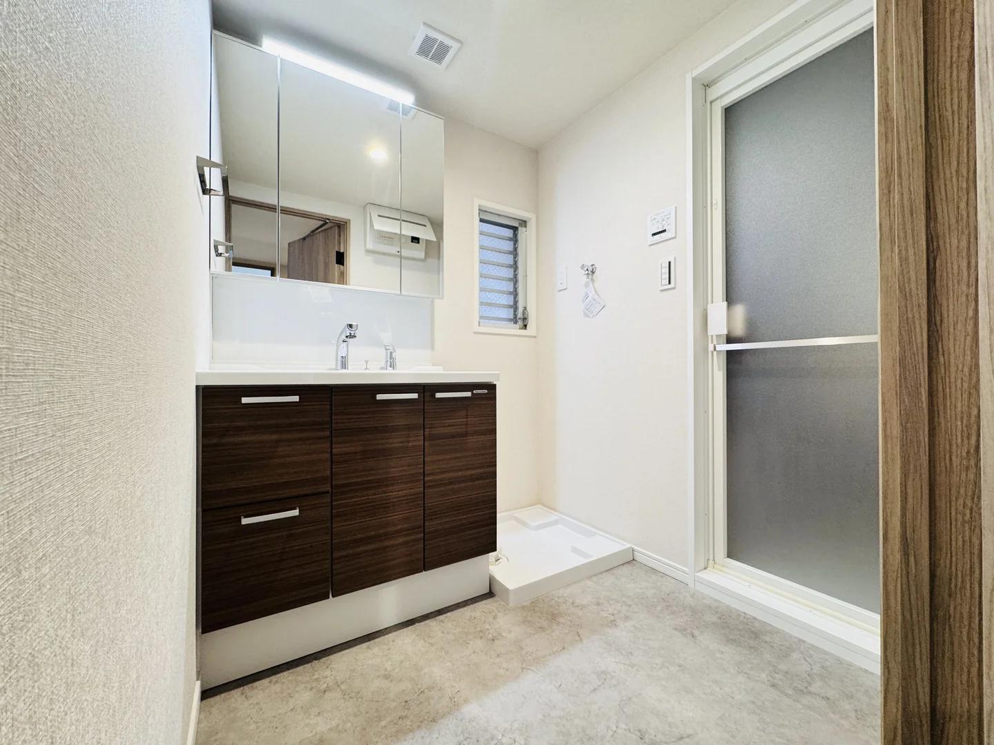Green Mansion 弥生坂