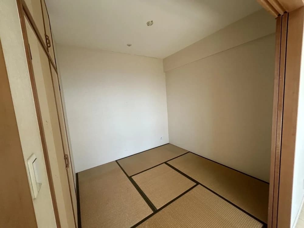 Montre Bleu La Mer Fukuoka Cabin
