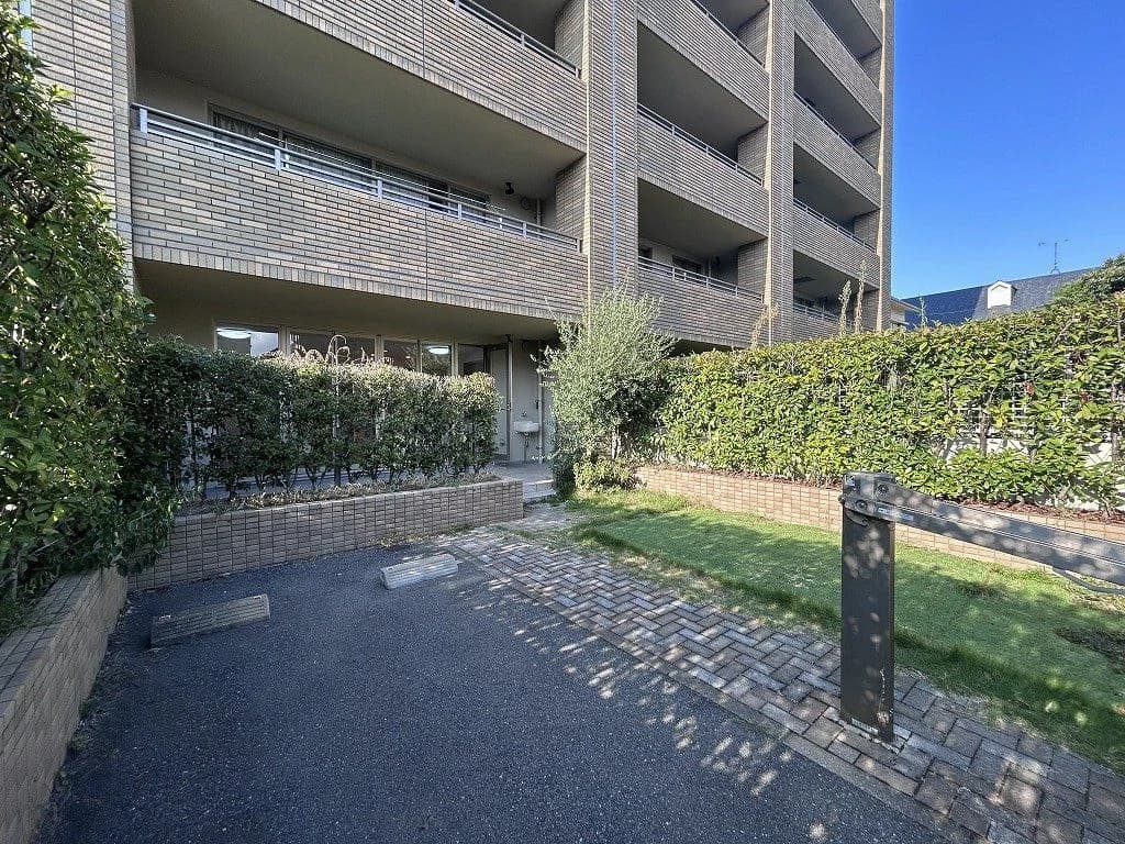Brighton Hills 藤崎