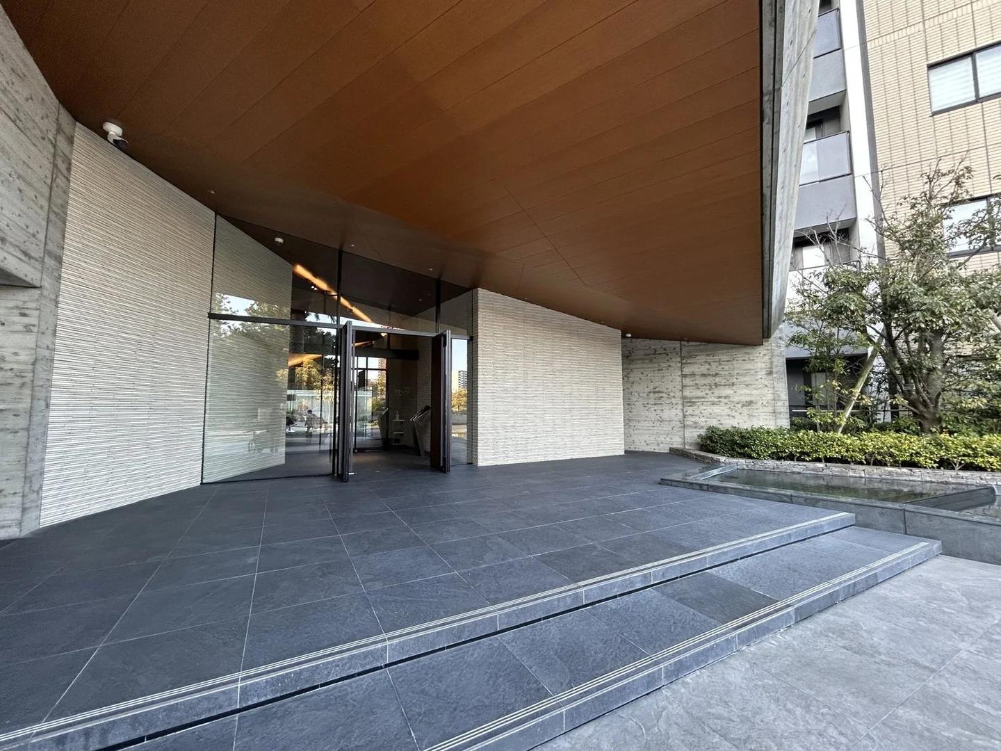 Park Front 香椎照葉