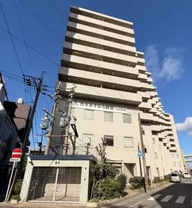 Hakata Eki MaeBuilding