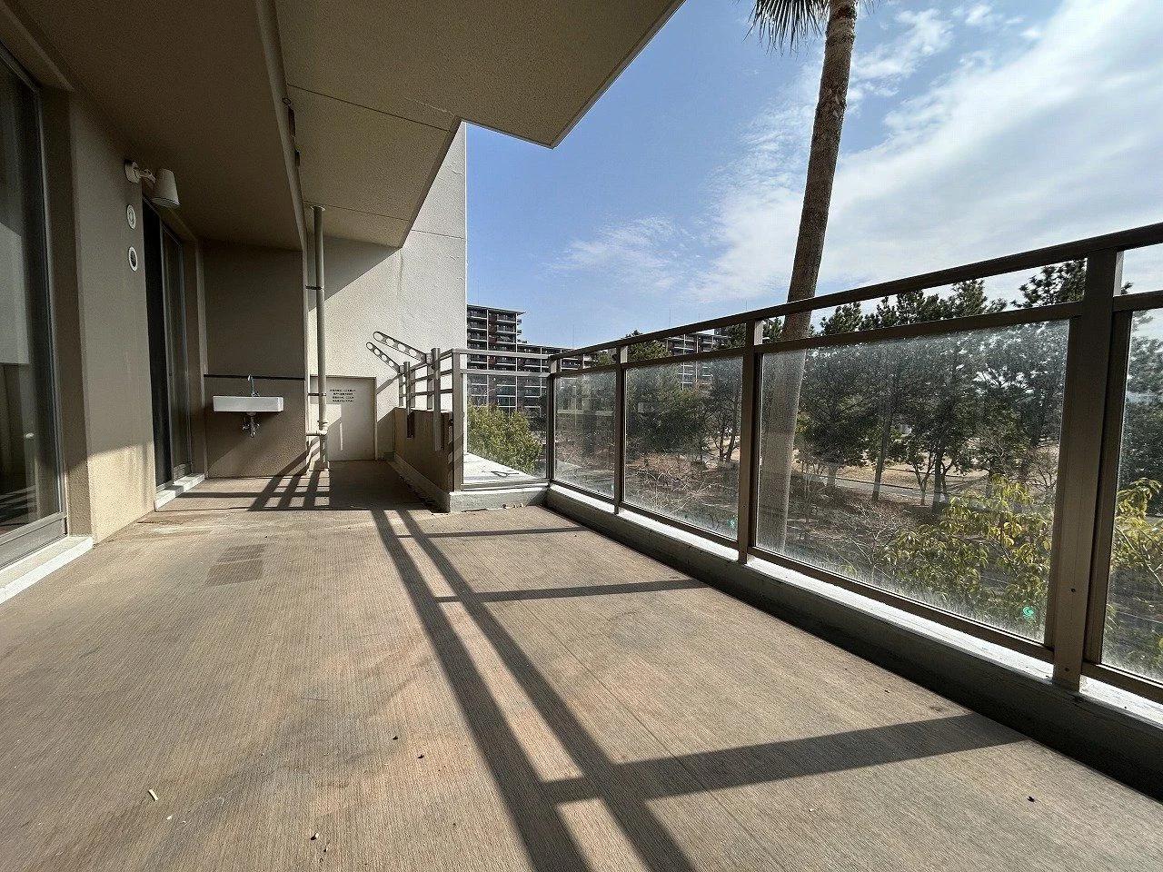 Central Park 香椎照葉 Building 1