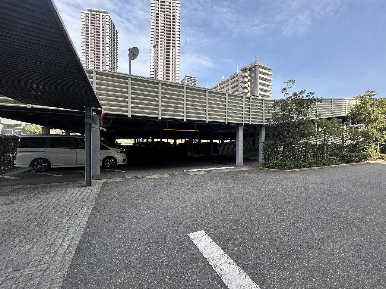 Central Park 香椎照葉 Building 1