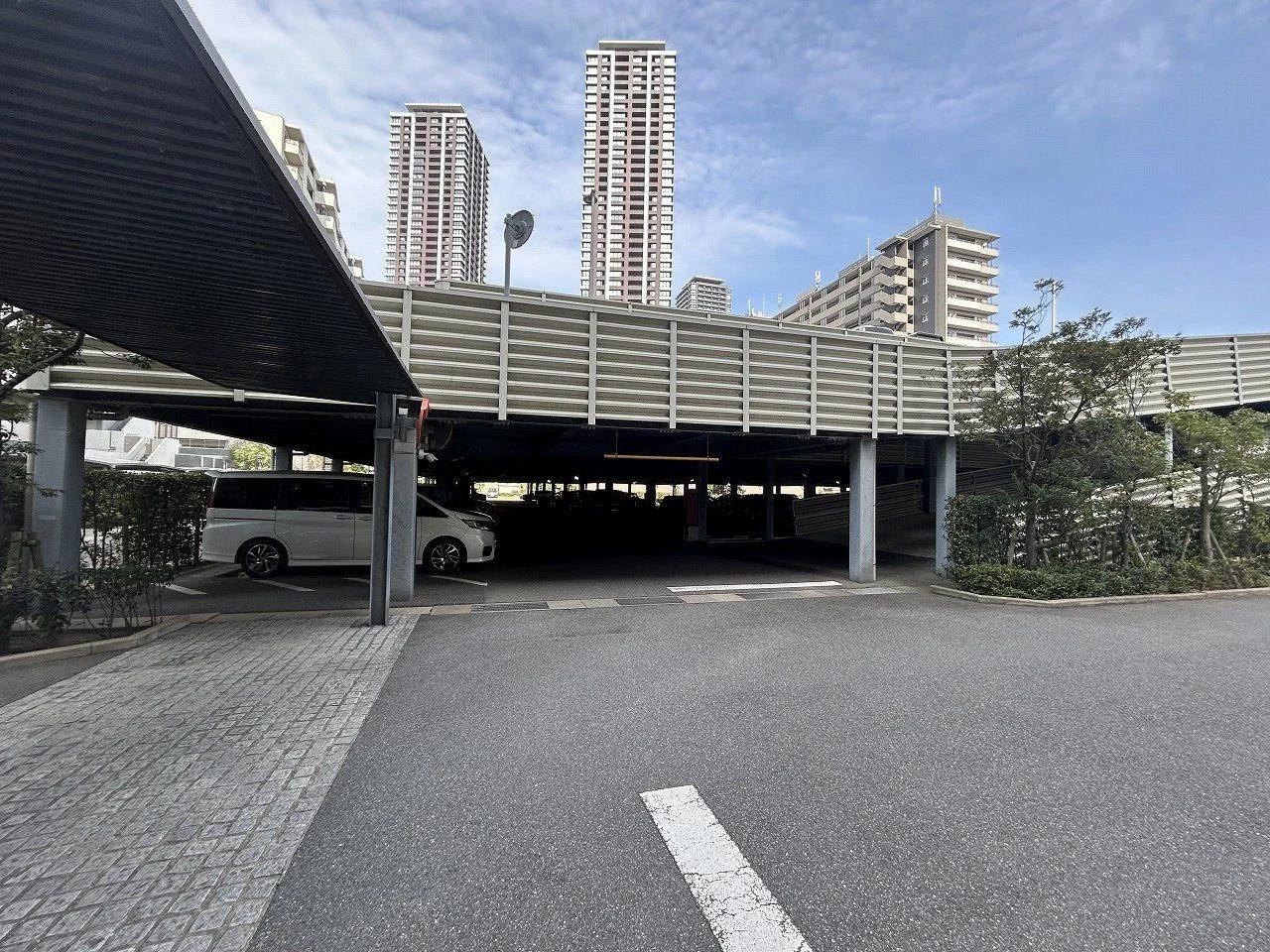 Central Park 香椎照葉 Building 1