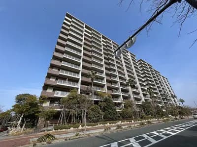 Central Park 香椎照葉 Building 1