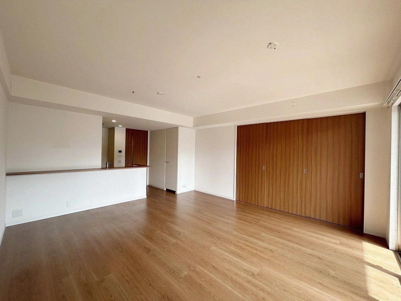 Central Park 香椎照葉 Building 1