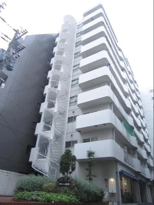東峰Mansion 西公園