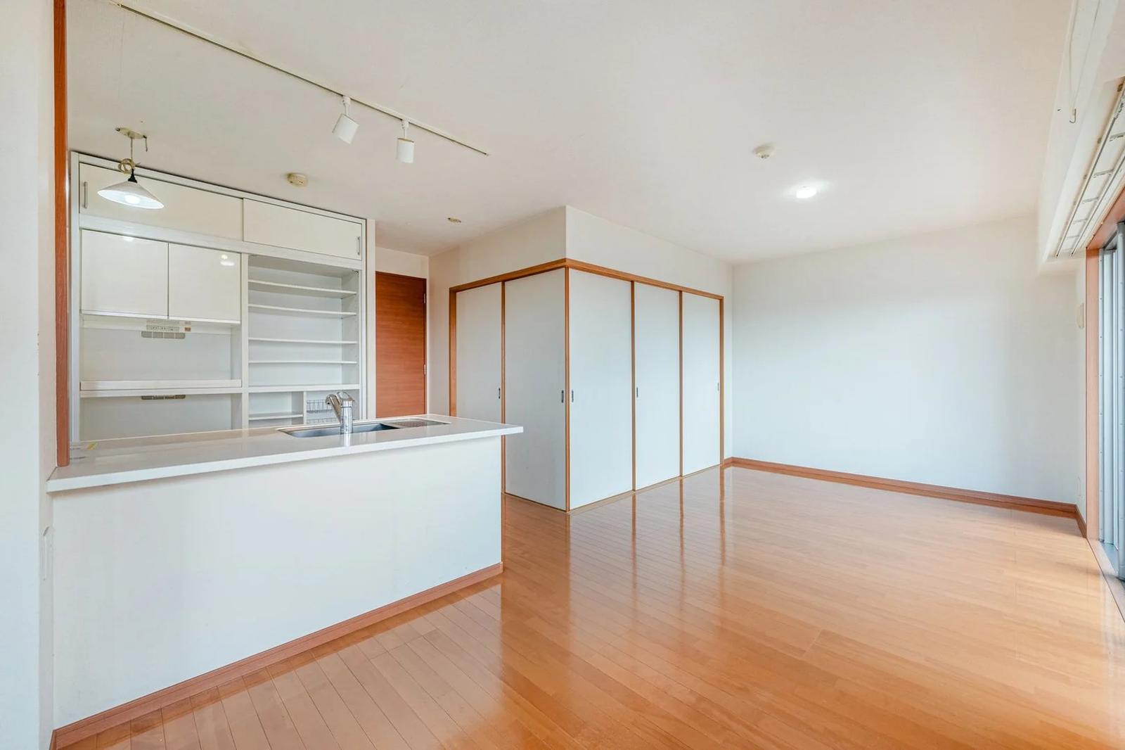 Everlife Hills Najima Building B