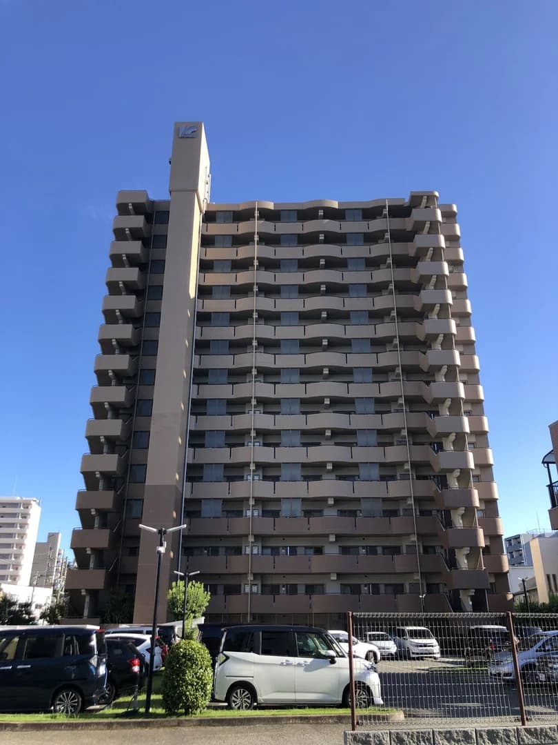 Relecity Hakata Eki Minami