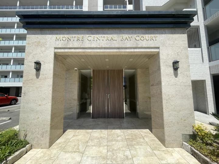 Montore Central Bay Court