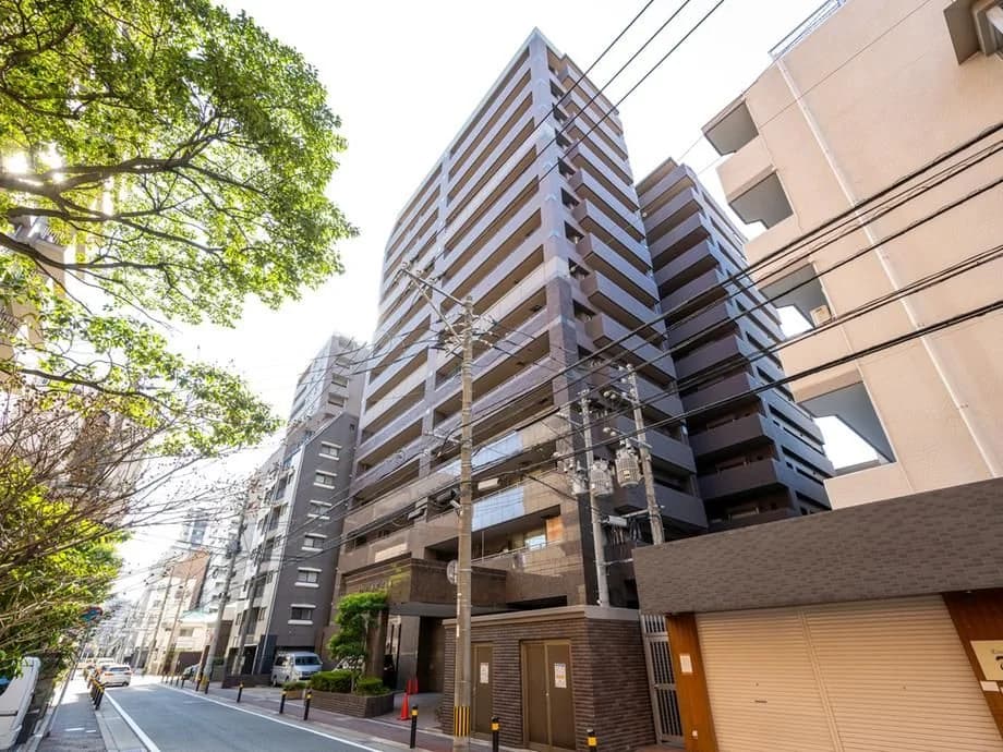 ADAGEYakuin Building 2