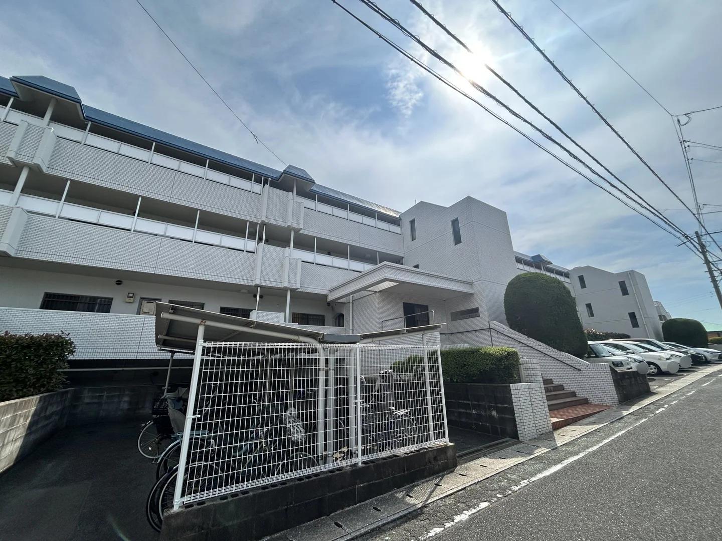 White Palace Kasumigaoka Building A