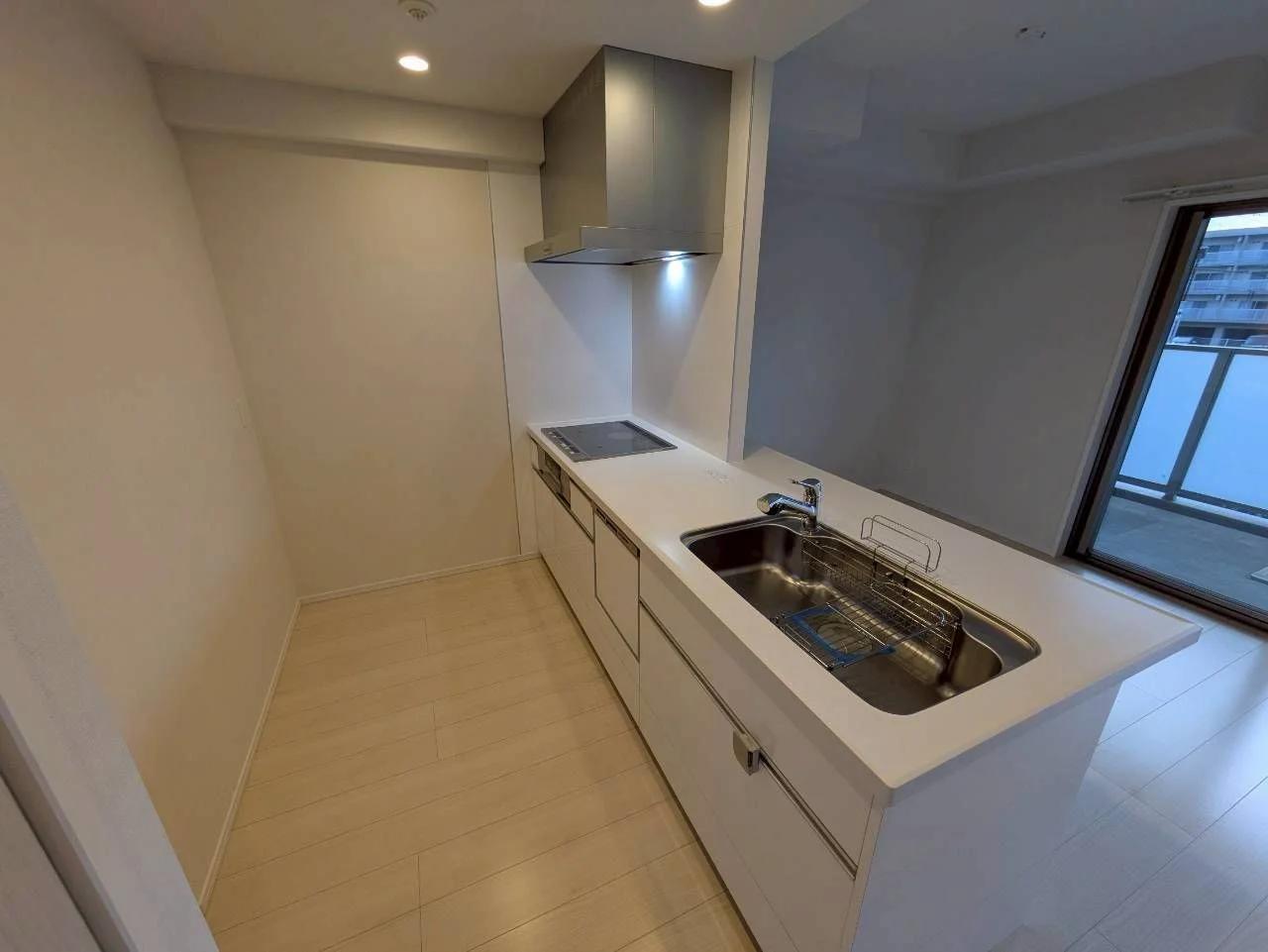 Sun Maison 姪濱驛南