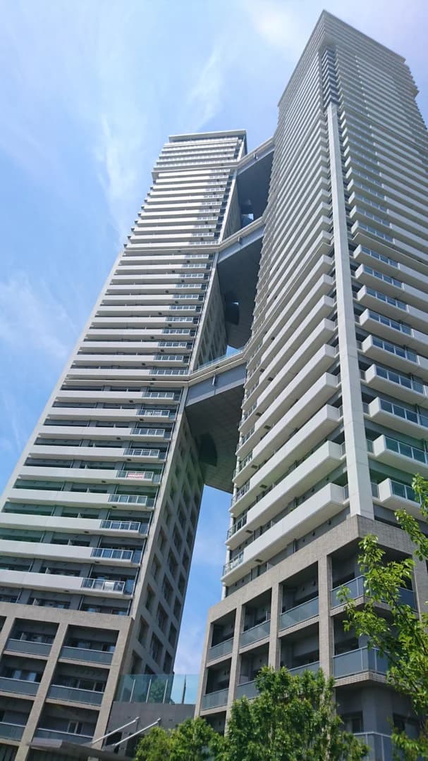 ISLAND TOWER SKY CLUB A棟