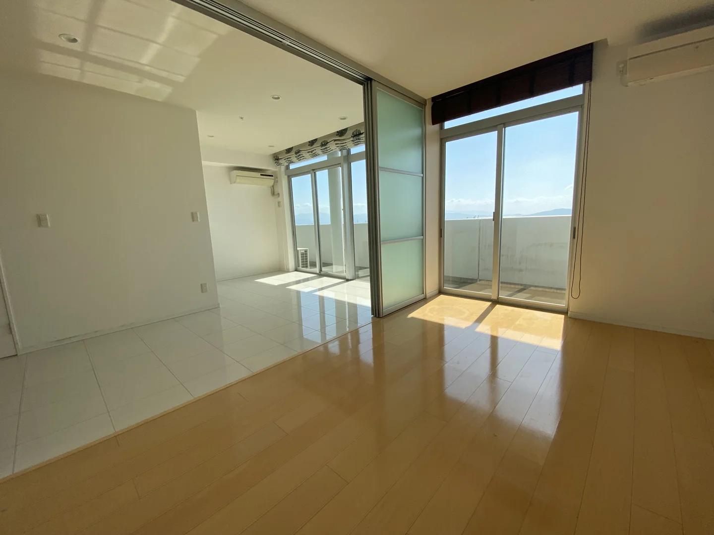 ISLAND TOWER SKY CLUB A棟