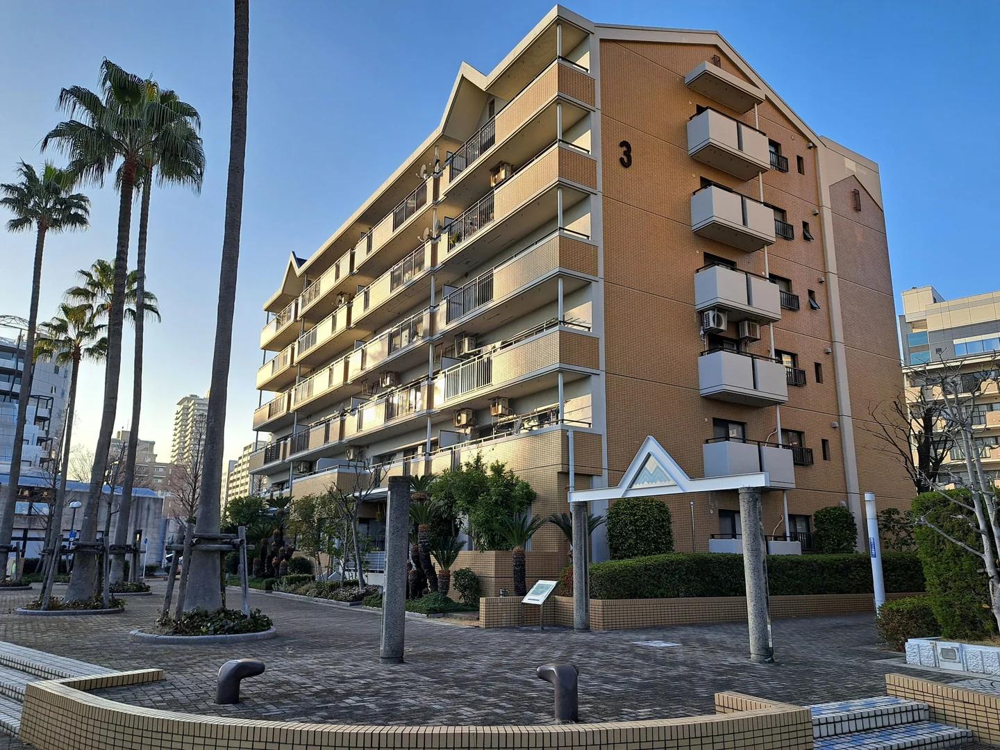 Seaside Momochi East Stage Building 3