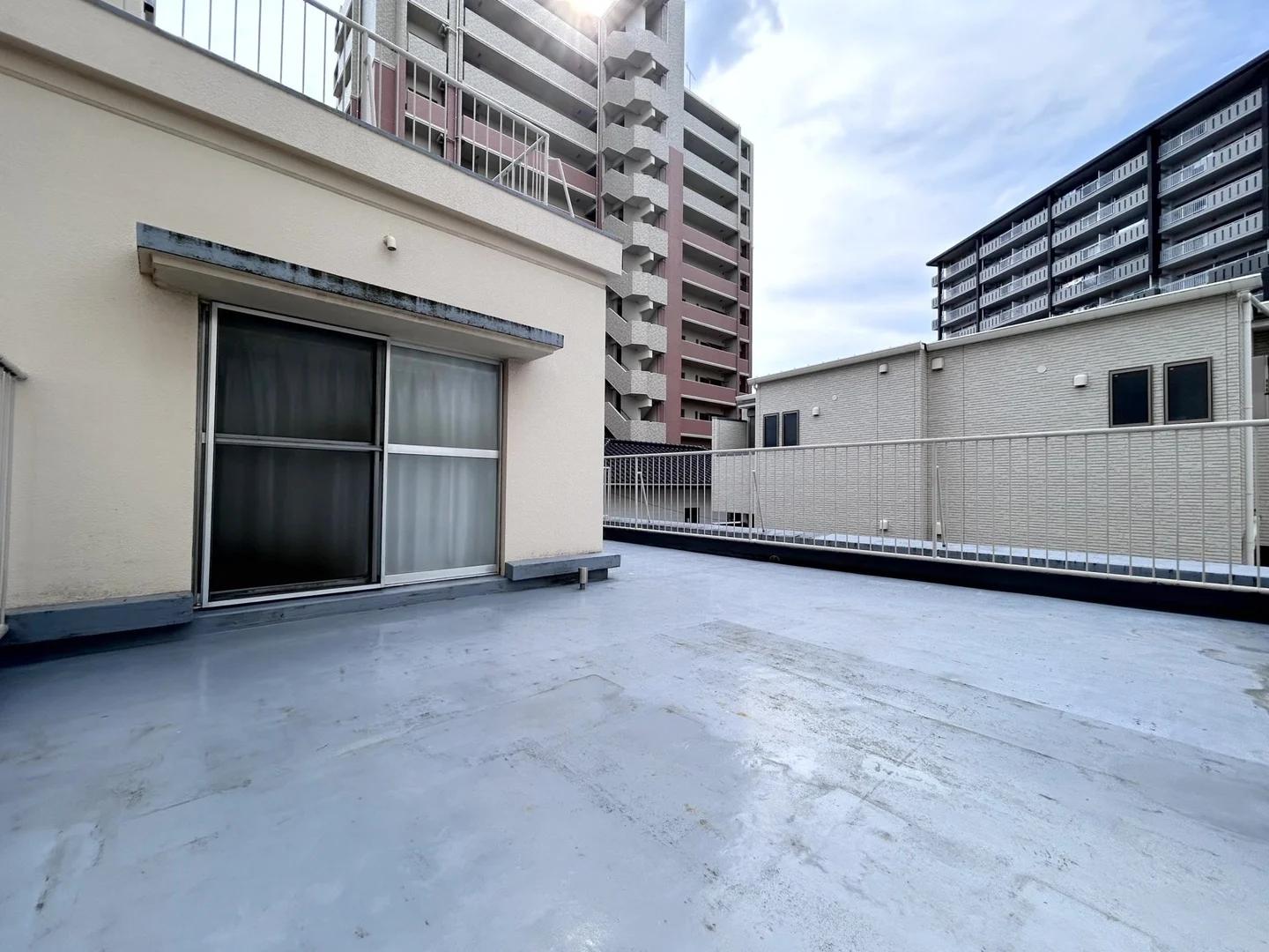 Loire Mansion 南福岡