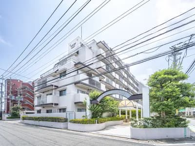 Loire Mansion 南福岡7