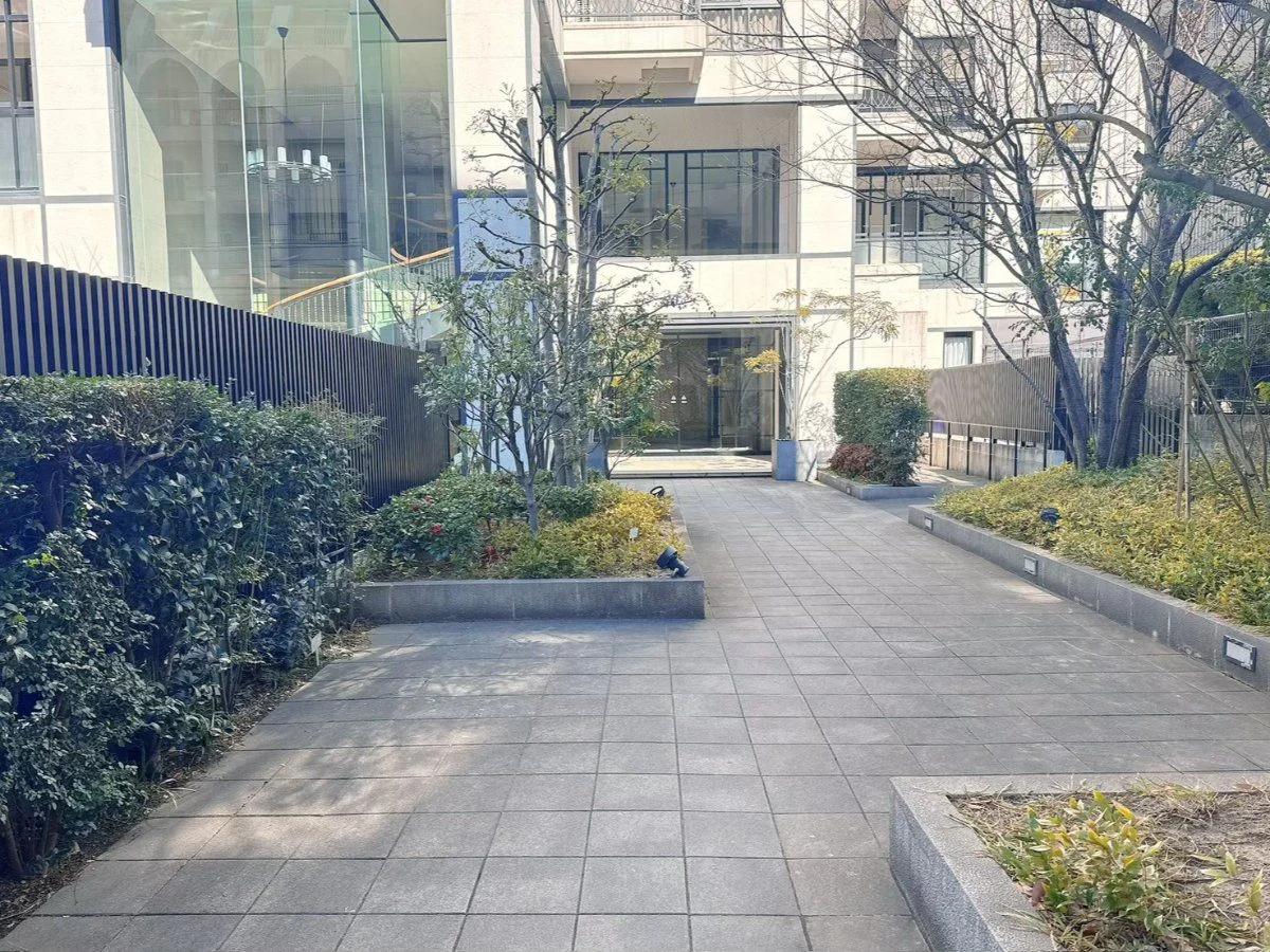 San Livera Prime Tenjin Daimyo Residence