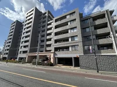 Toho Mansion Noma Ooike Koen