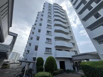 Romanesque Hakozaki Tower Homes Building W