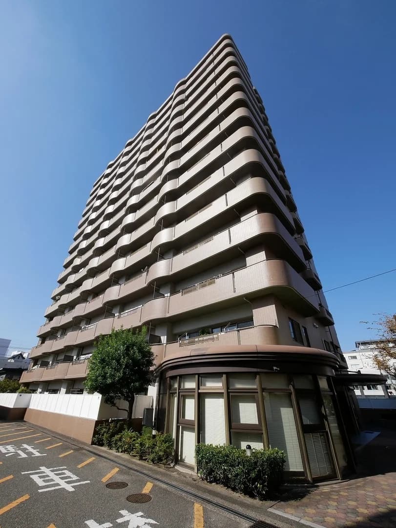 Relecity Hakata Eki Minami
