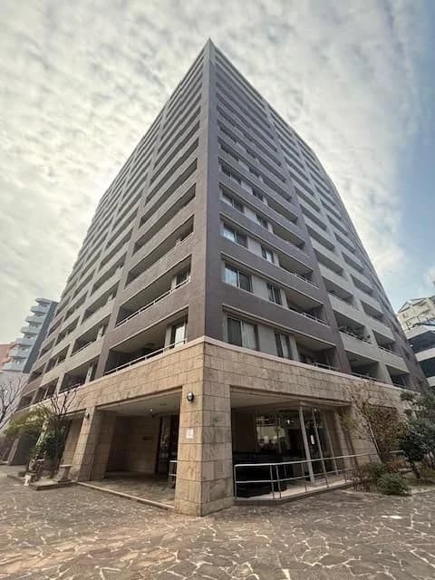 ACROSS 天神Center Plaza