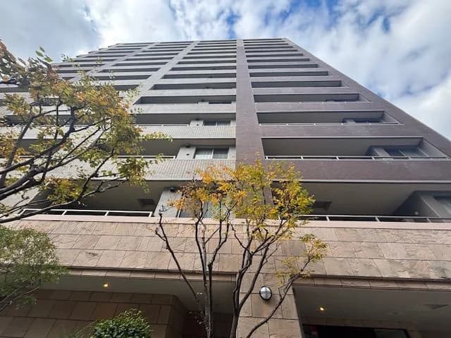 ACROSS 天神Center Plaza