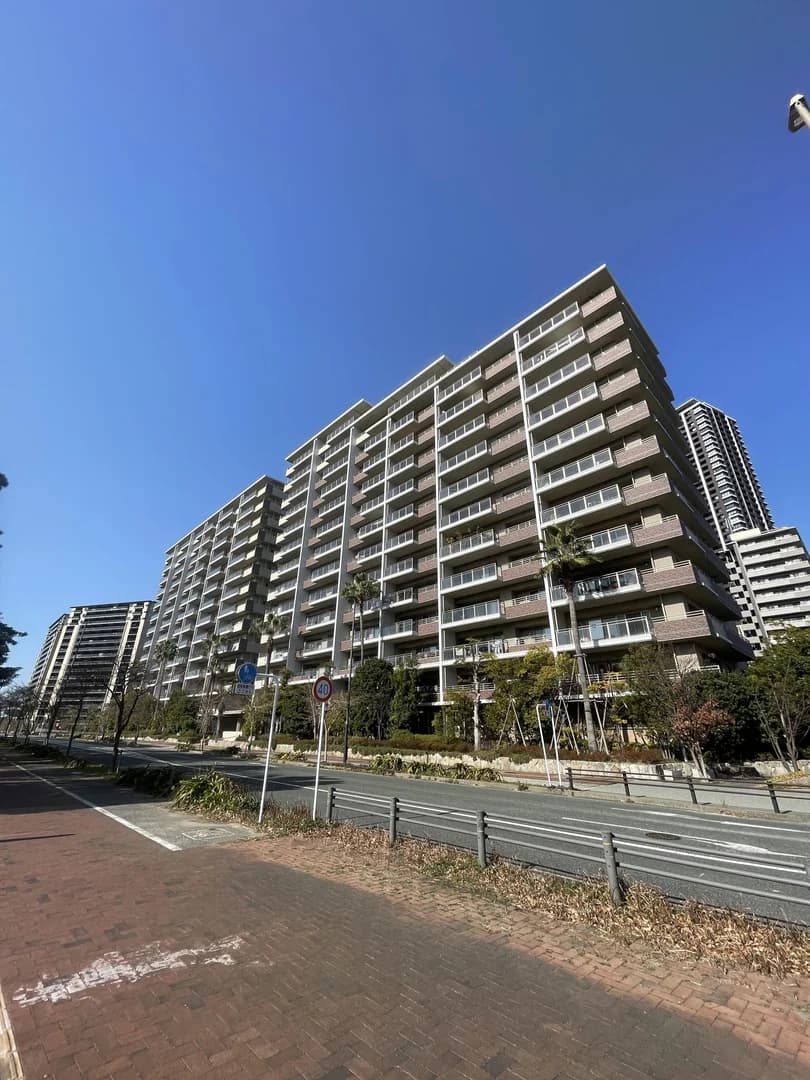 Central Park 香椎照葉 Building 1