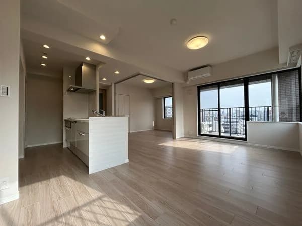 Hirao Eki MaePark Homes