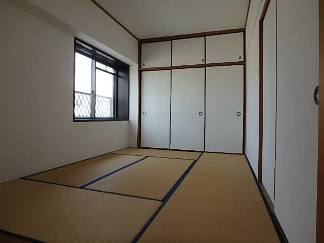 Romanesque 藤崎南