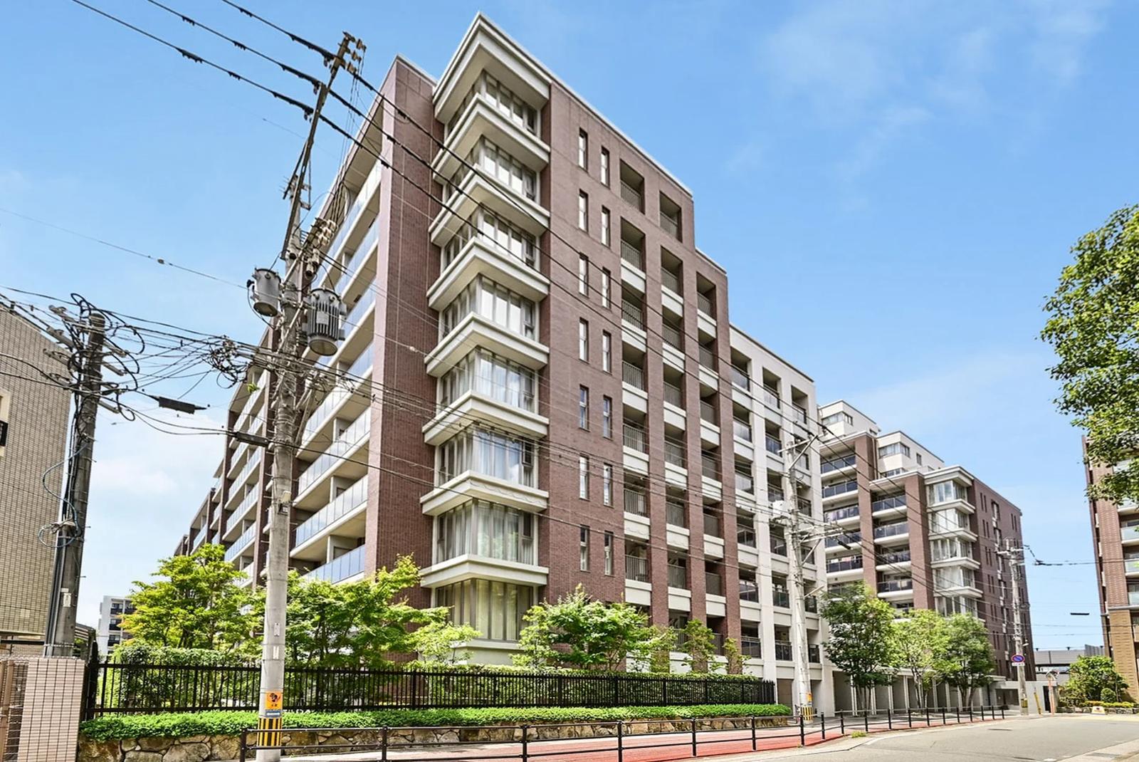 The Park House Momochi 1