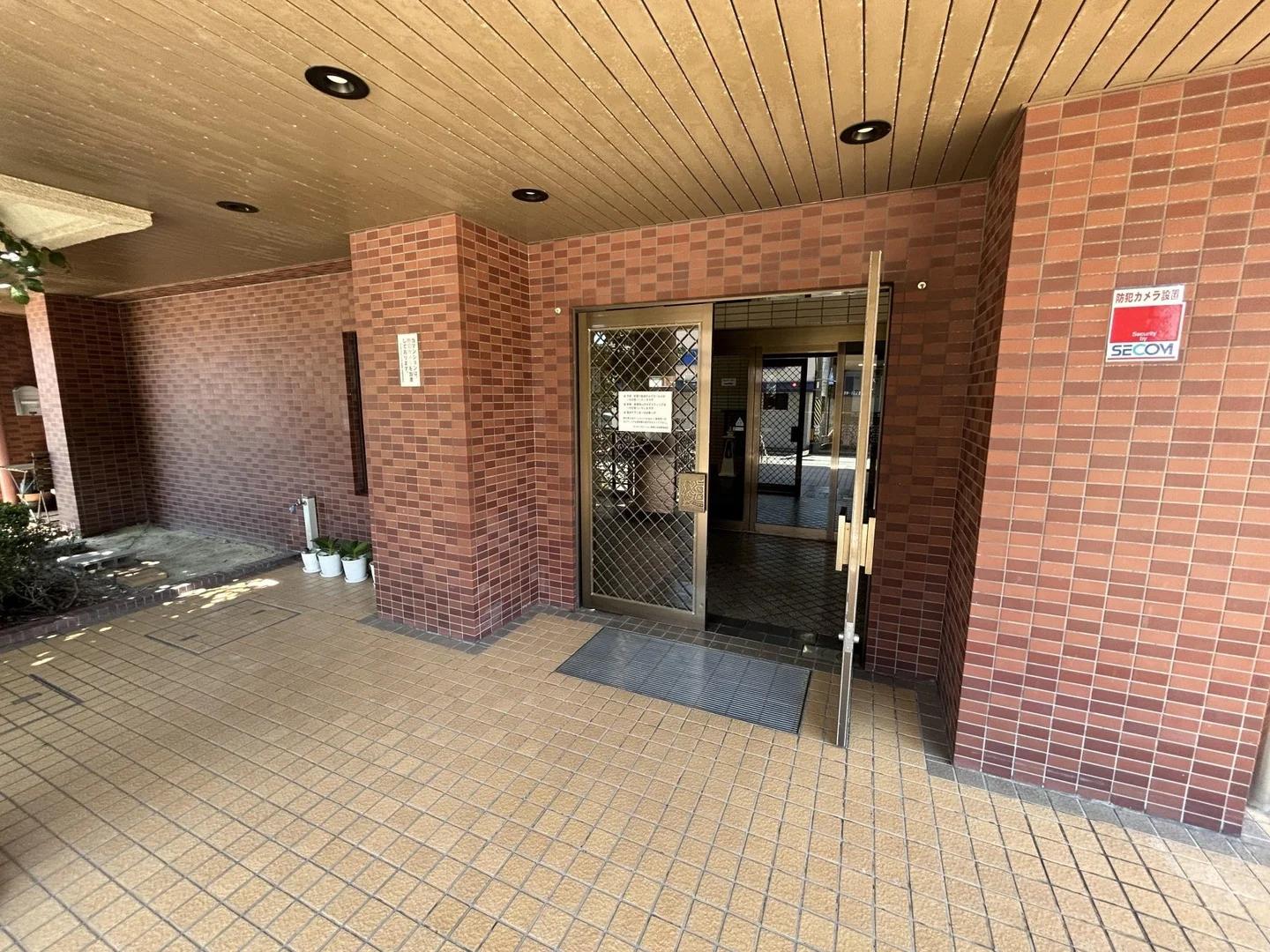 Lions Mansion 野間大池南
