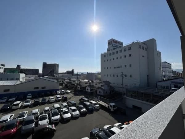 Empire 空港南