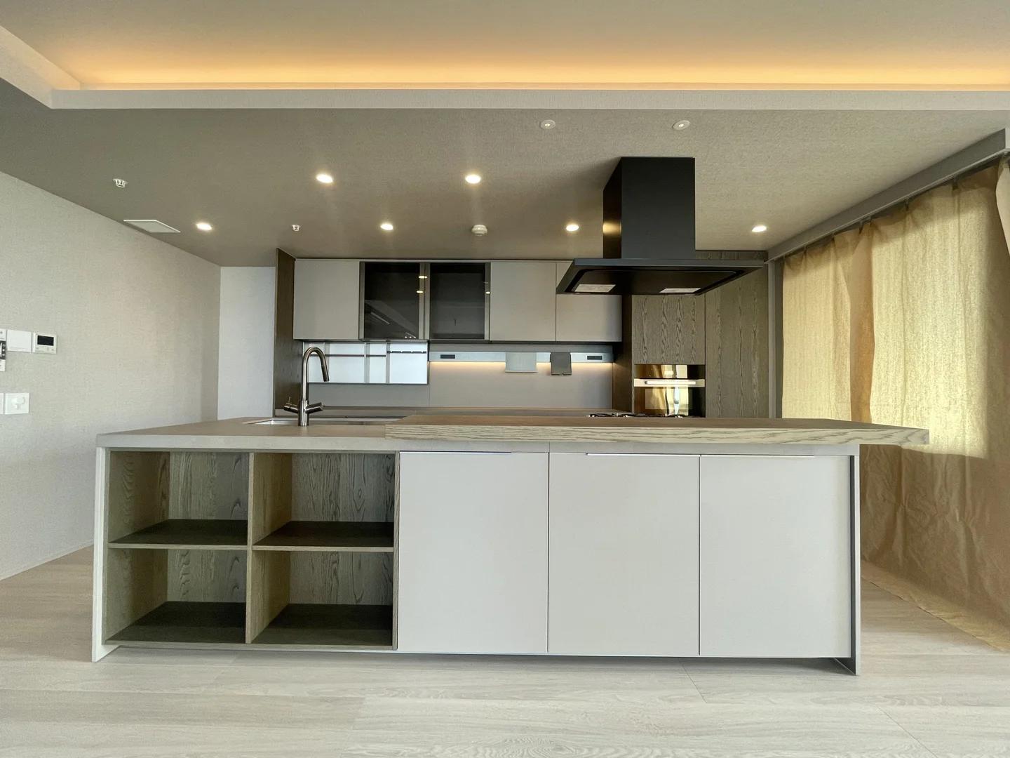 IslandCity Ocean&Forest Tower Residence East