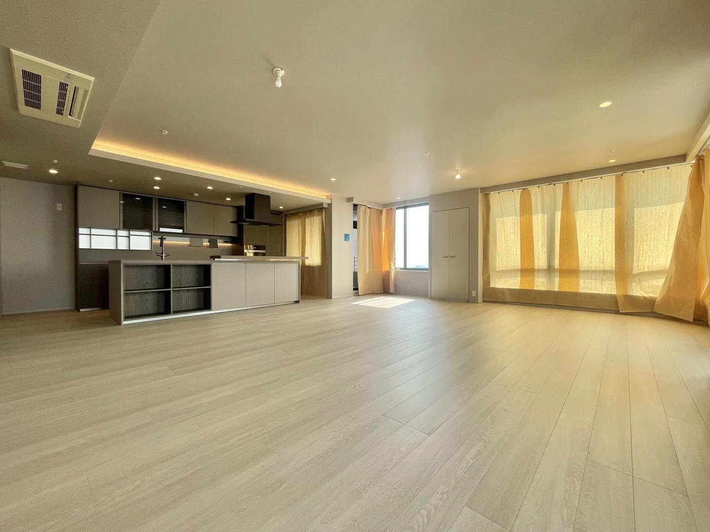 IslandCity Ocean&Forest Tower Residence East