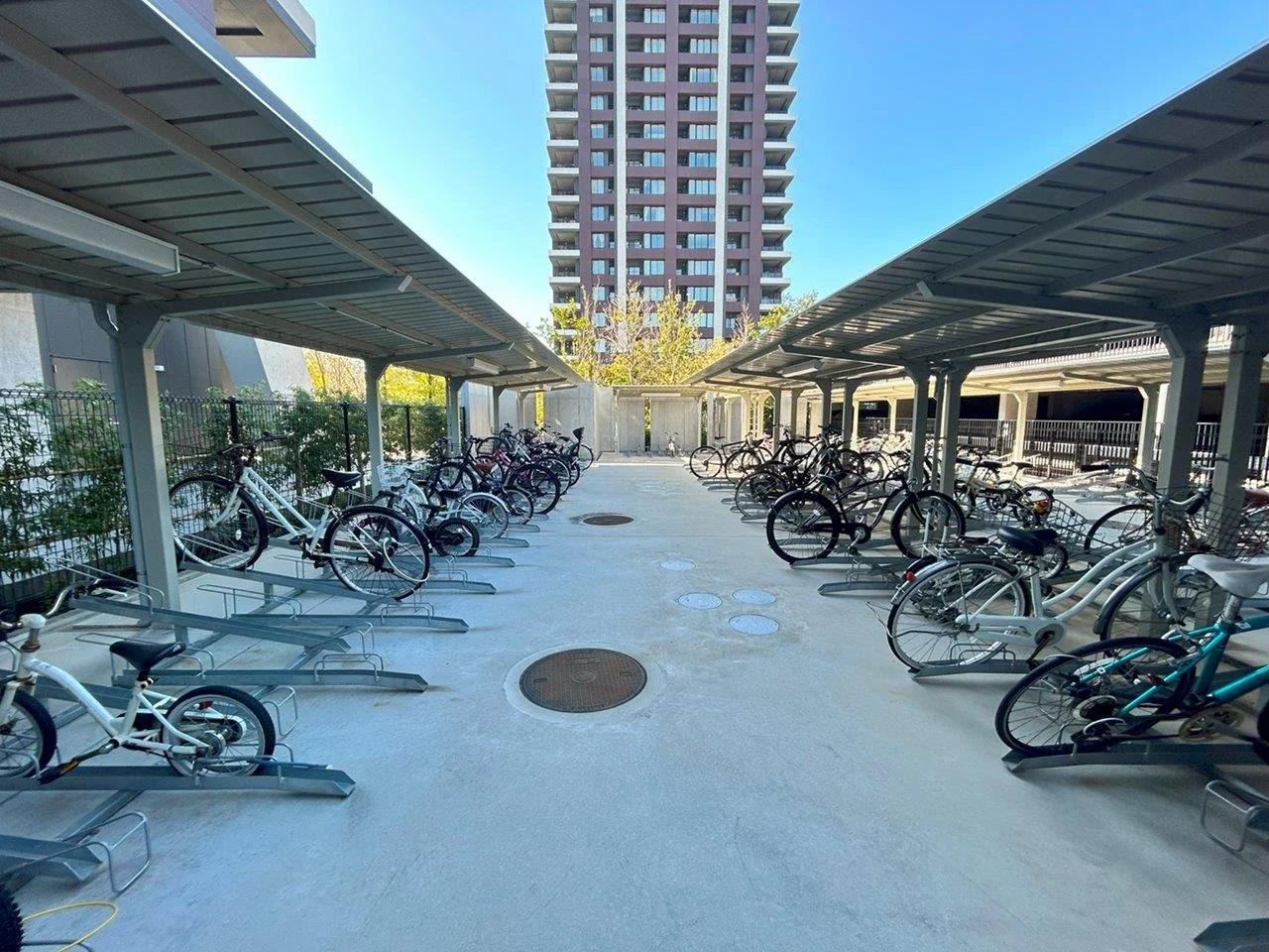 ISLAND CITY OCEAN & FOREST TOWER RESIDENCE EAST