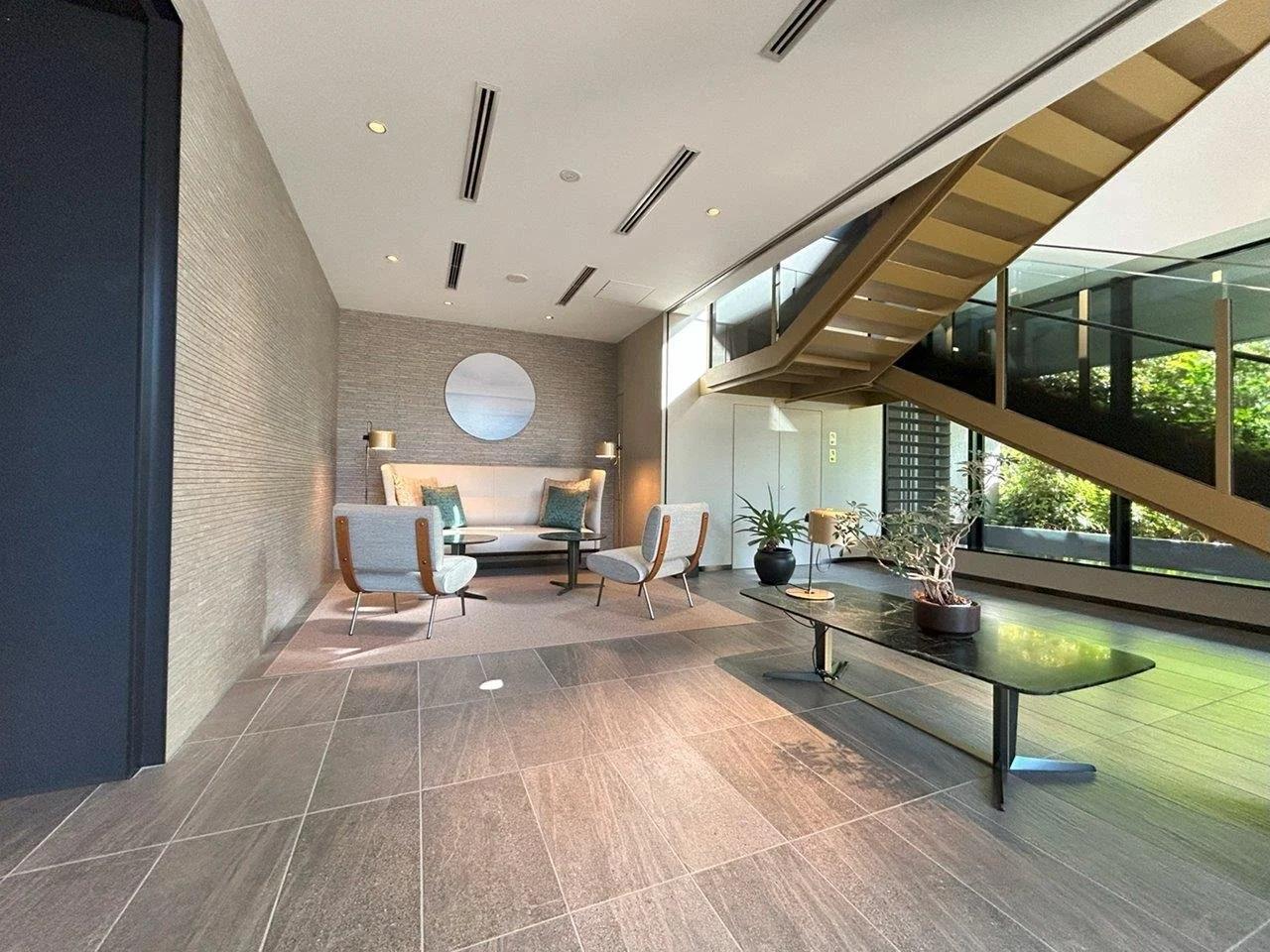 ISLAND CITY OCEAN & FOREST TOWER RESIDENCE EAST