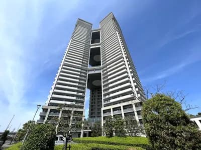 ISLAND TOWER SKY CLUB