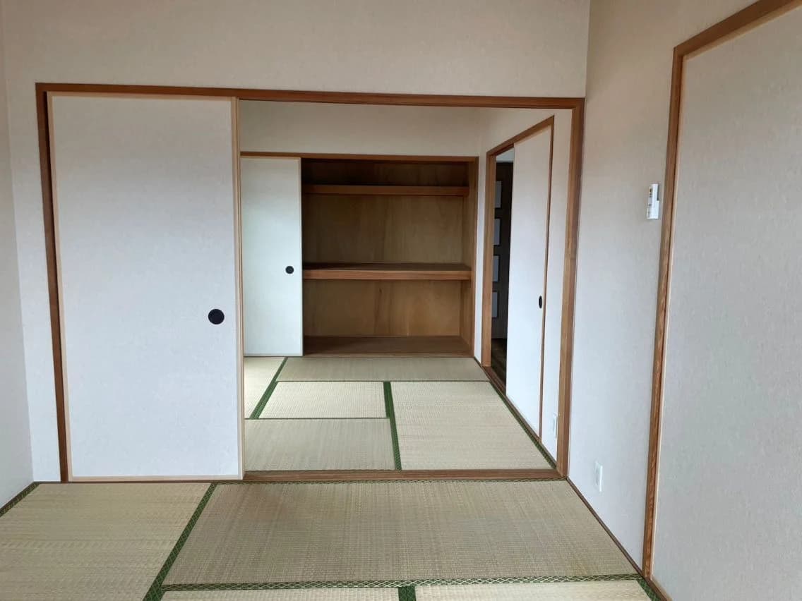 Menuet 前原驛前