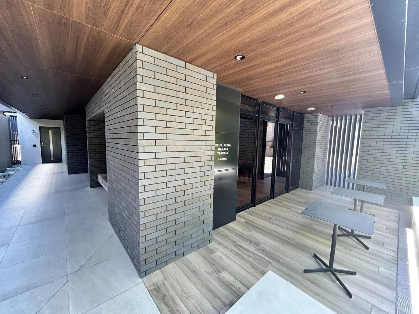 DEUX RESIA 博多Terrace