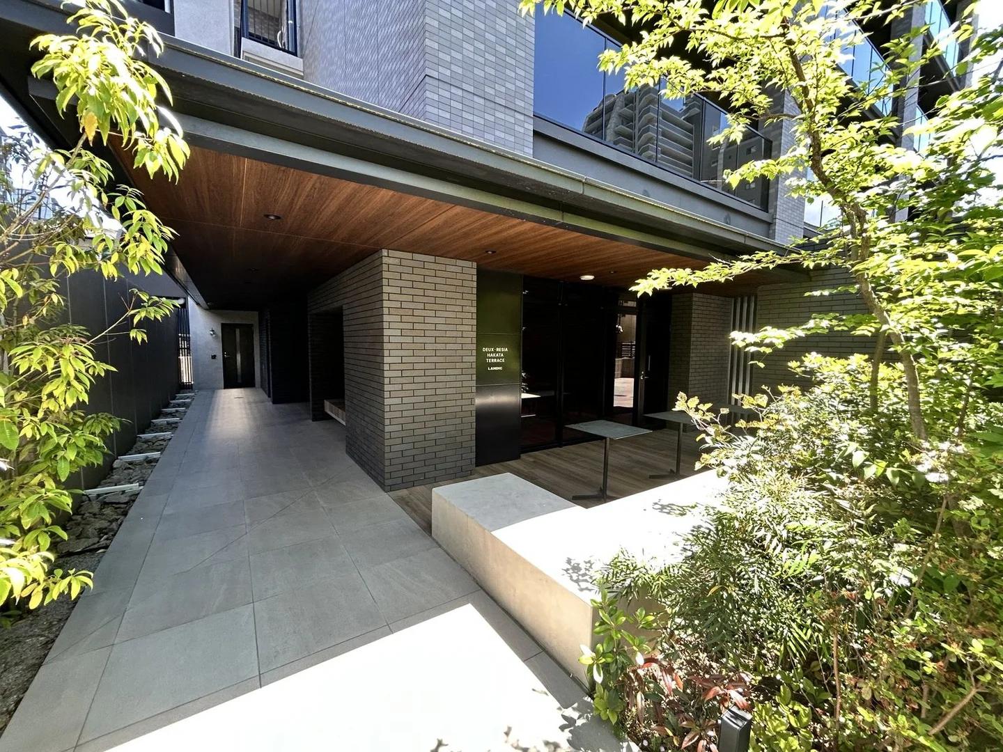 DEUX RESIA 博多Terrace