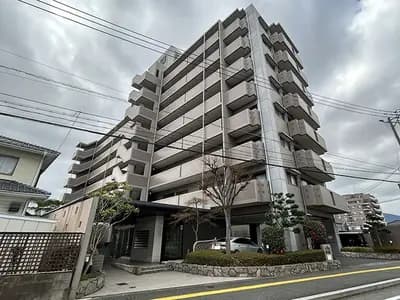 Eil Villa 大橋南