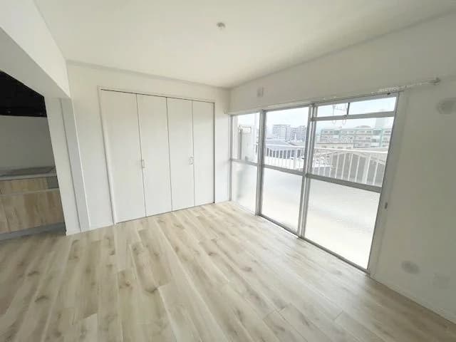 Emerald Mansion箱崎3