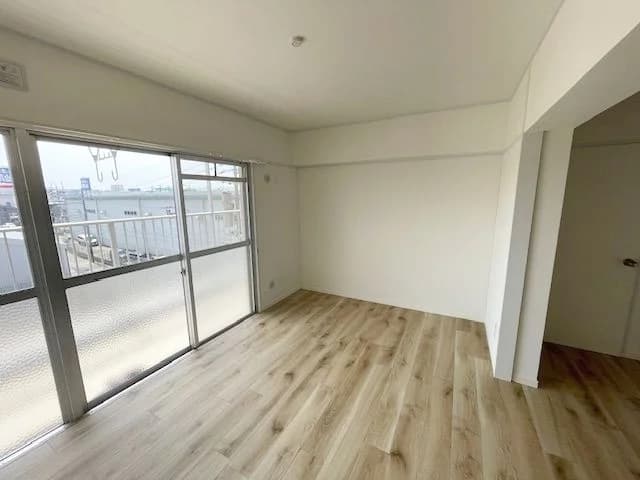 Emerald Mansion箱崎3