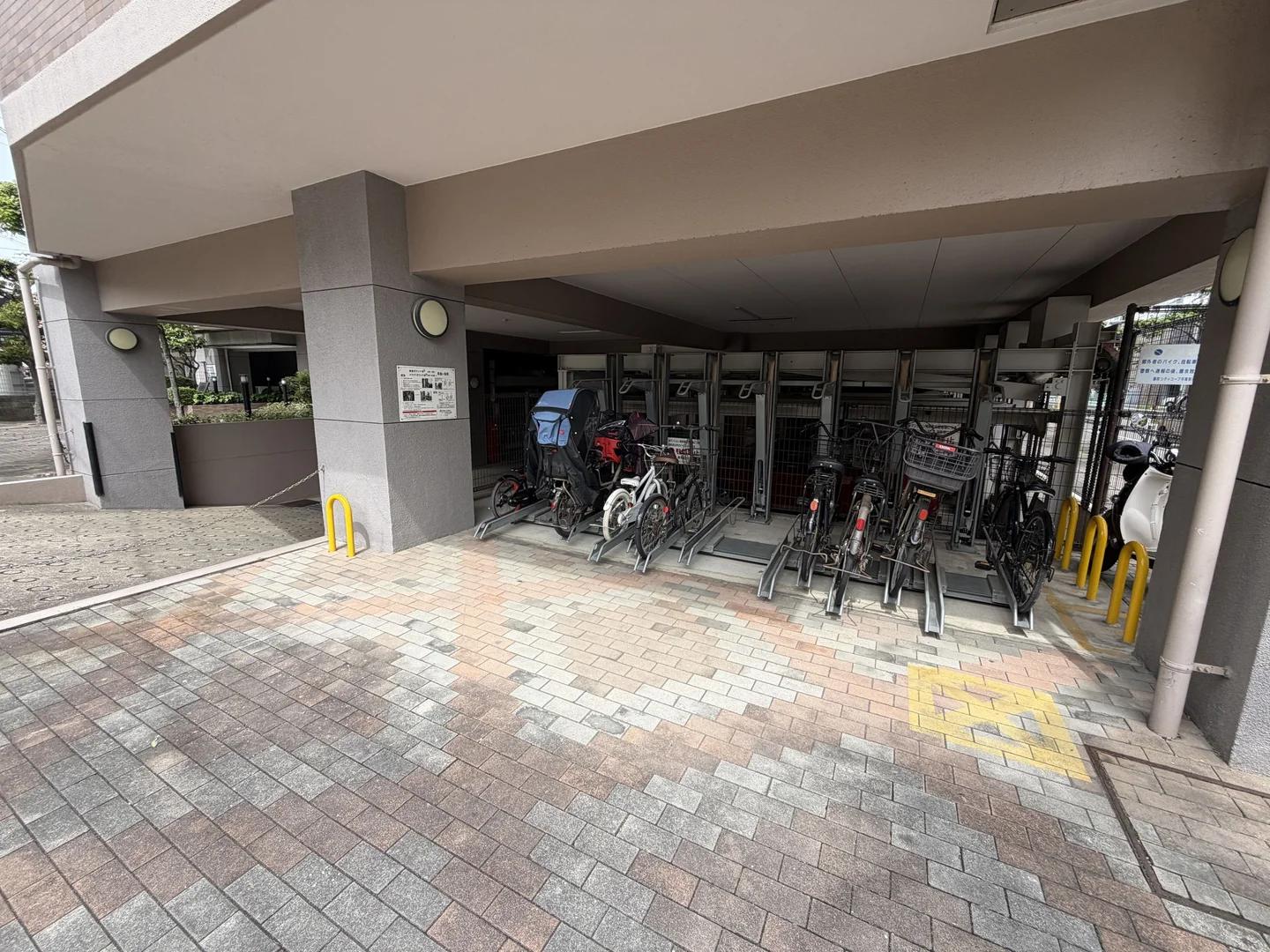 Touwa City Coop Hirao Eki Mae