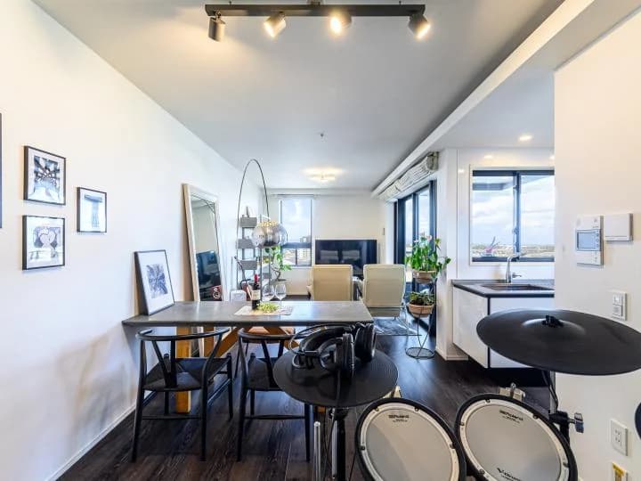 ISLAND CITY OCEAN & FOREST TOWER RESIDENCE WEST