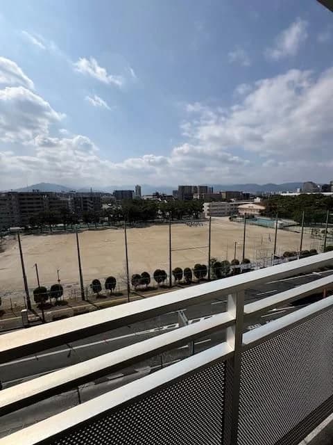 Seaside Momochi Crystallage Building 2